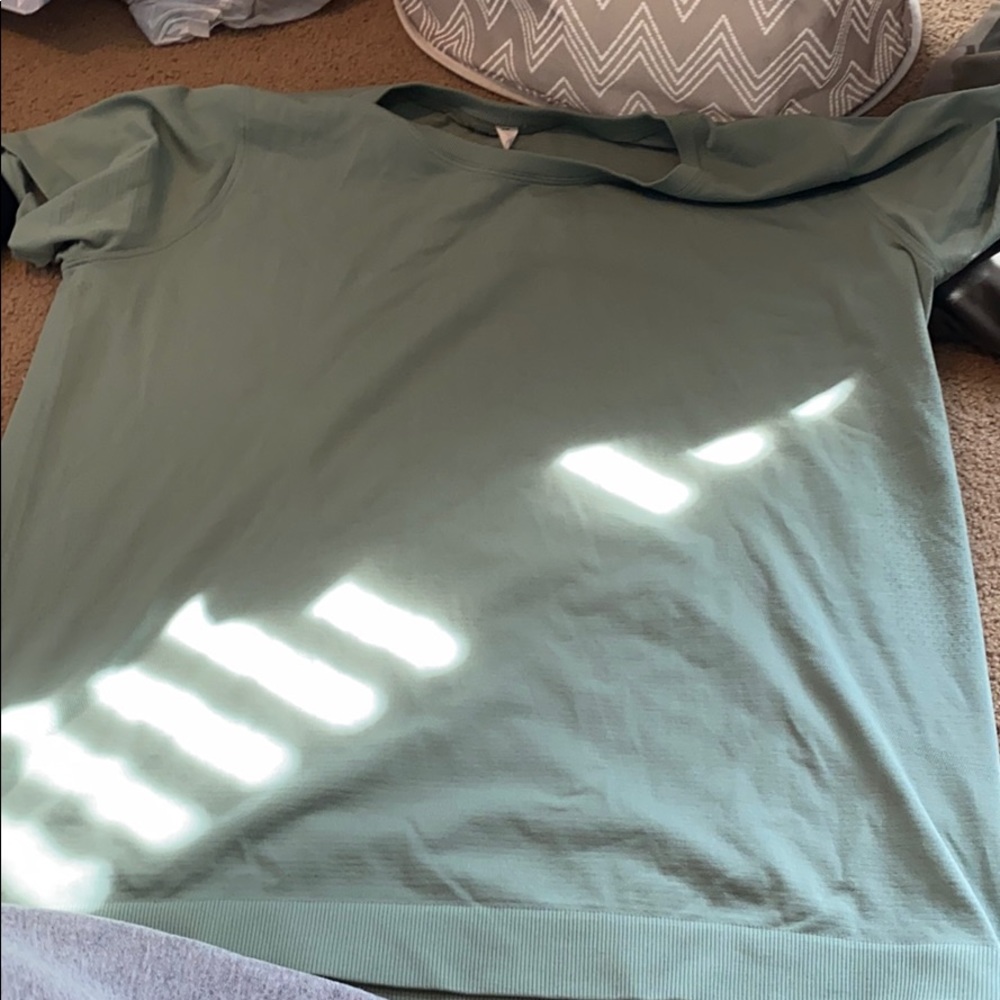 Lulu Lemon shirt